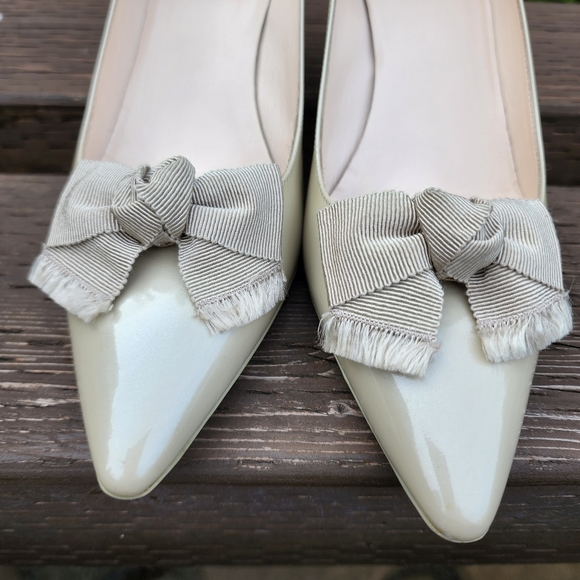 PRADA Patent Leather Beige Pointed Toe w/ bow origional BOX! 38.5 US 8.5 - Picture 3 of 12